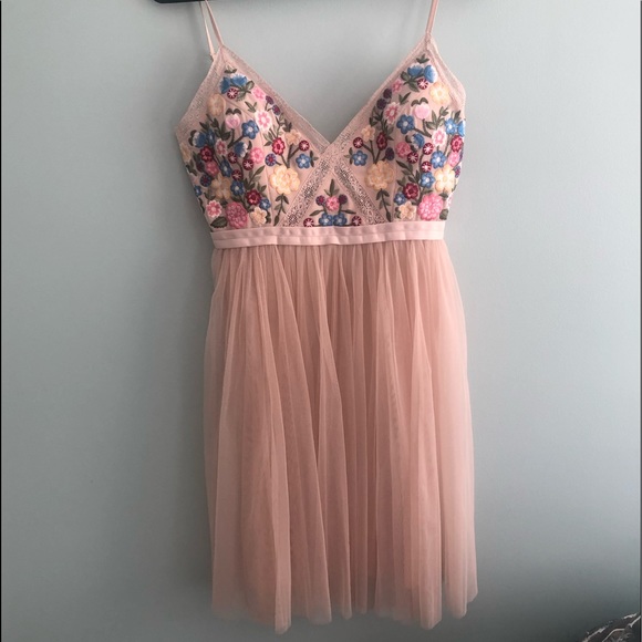 Needle and thread boho formal dress - Picture 2 of 7